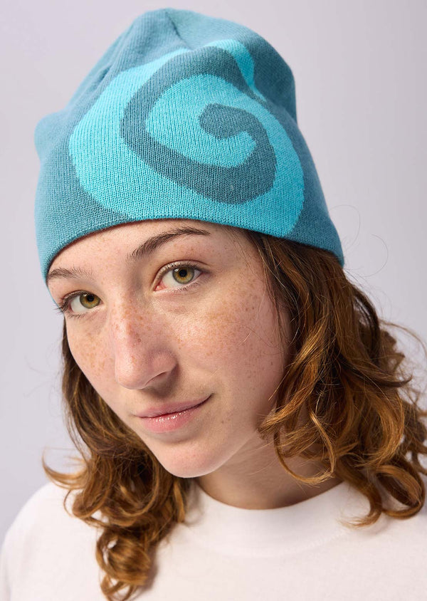 美品 Ostrya ビーニー Swirl Merino Beanie 完売品 Ostrya Merino Swirl Beanie - PRFO Sports