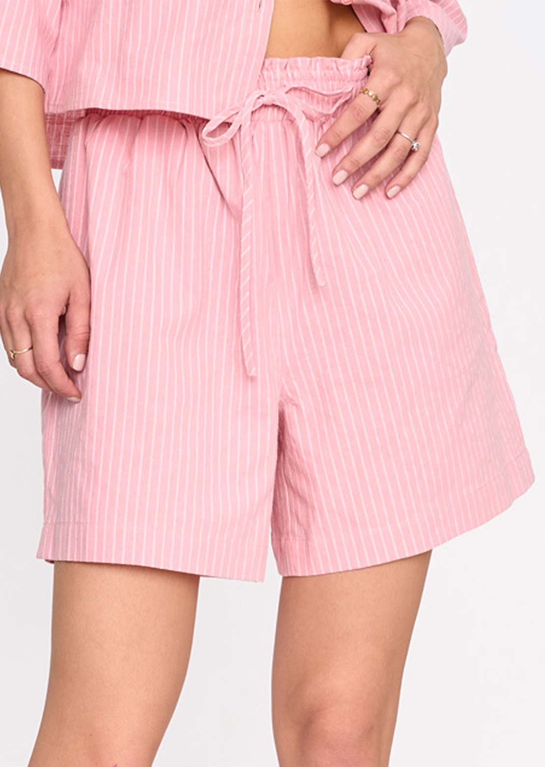 24 Colors Women's Shorts