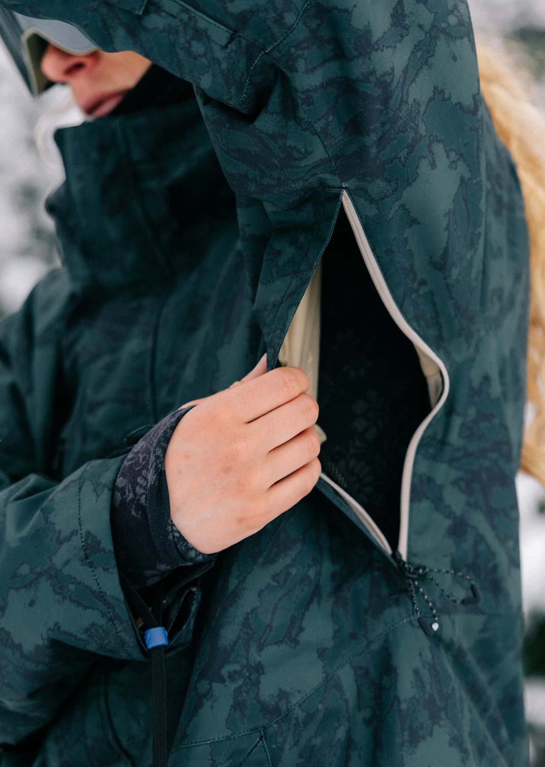 686 Women's GORE-TEX Willow Insulated Jacket
