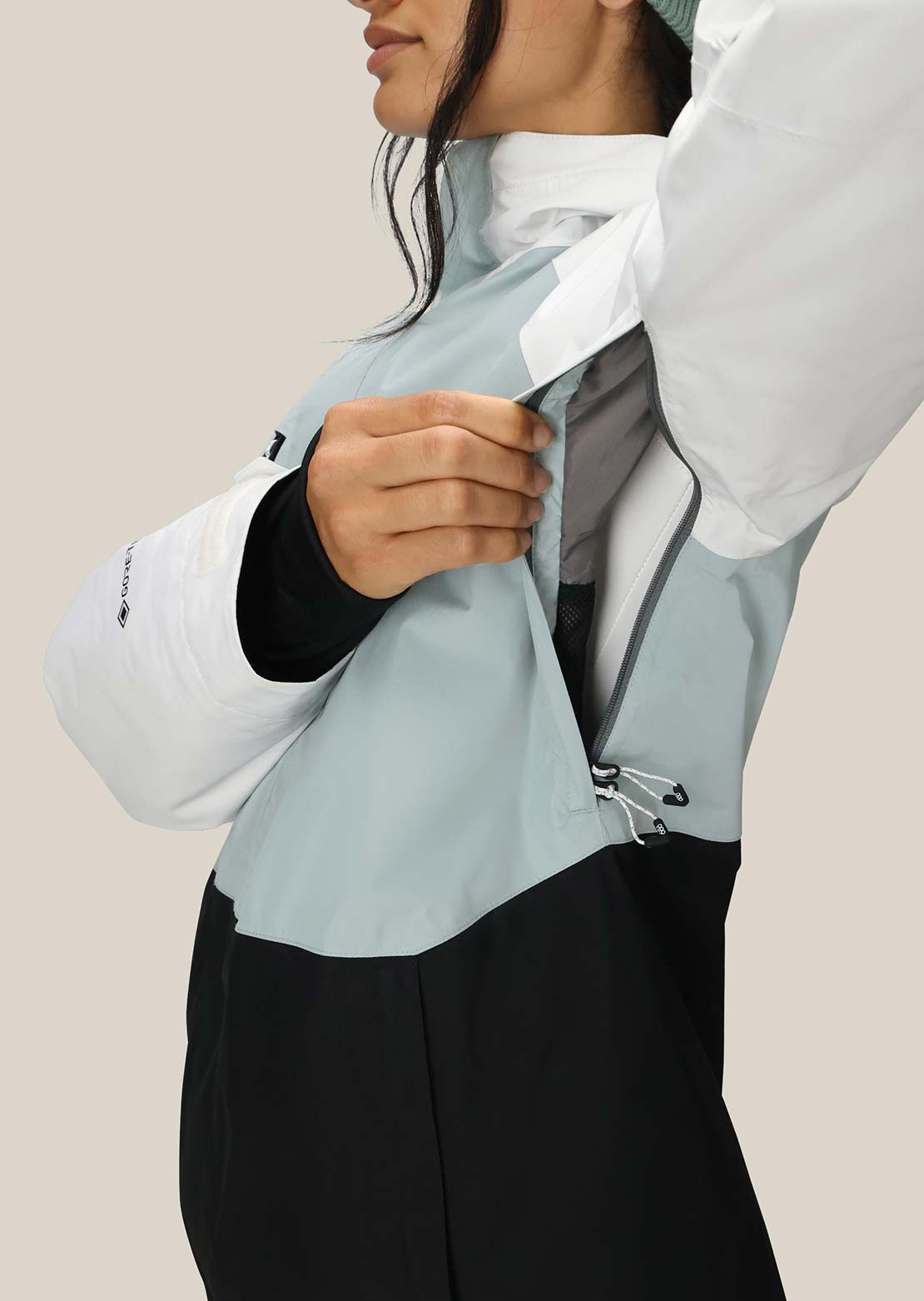 686 Women's GORE-TEX Willow Insulated Jacket Dusty Marine Colorblock