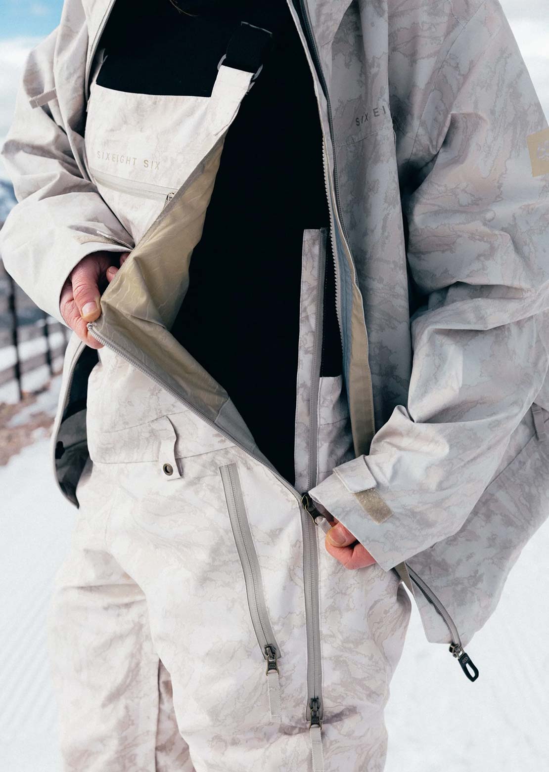 686 Women's Regalia Bib Pants