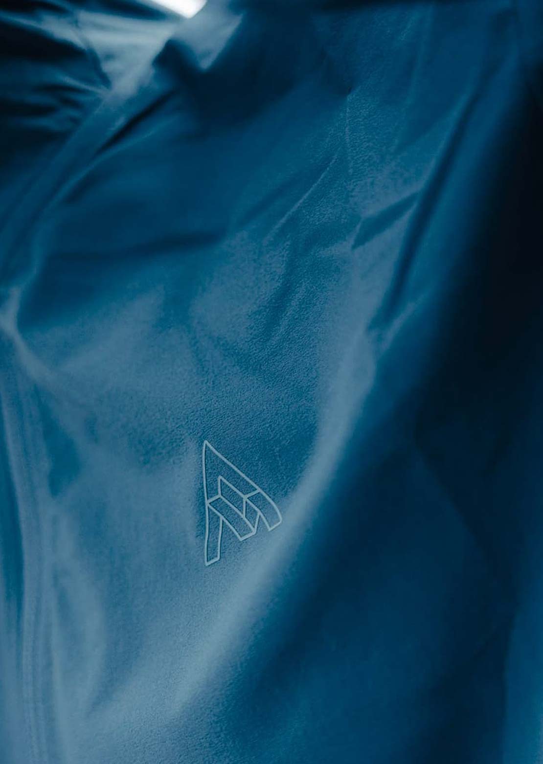 7Mesh Men's Northwoods Windshell Deep Sea