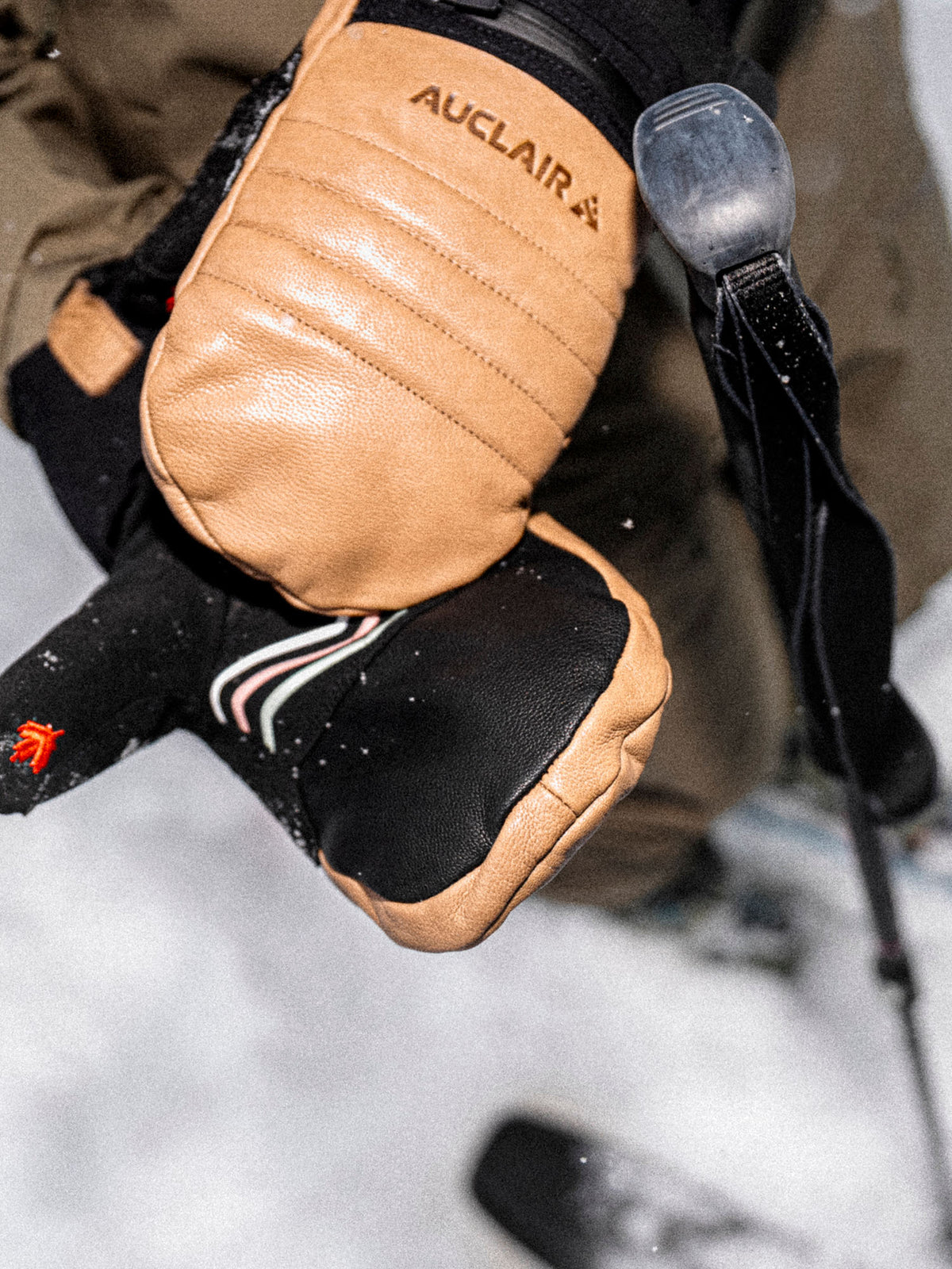 Auclair Women's A-Peak 2-in-1 Mitts A-Peak 2-in-1 Mitts