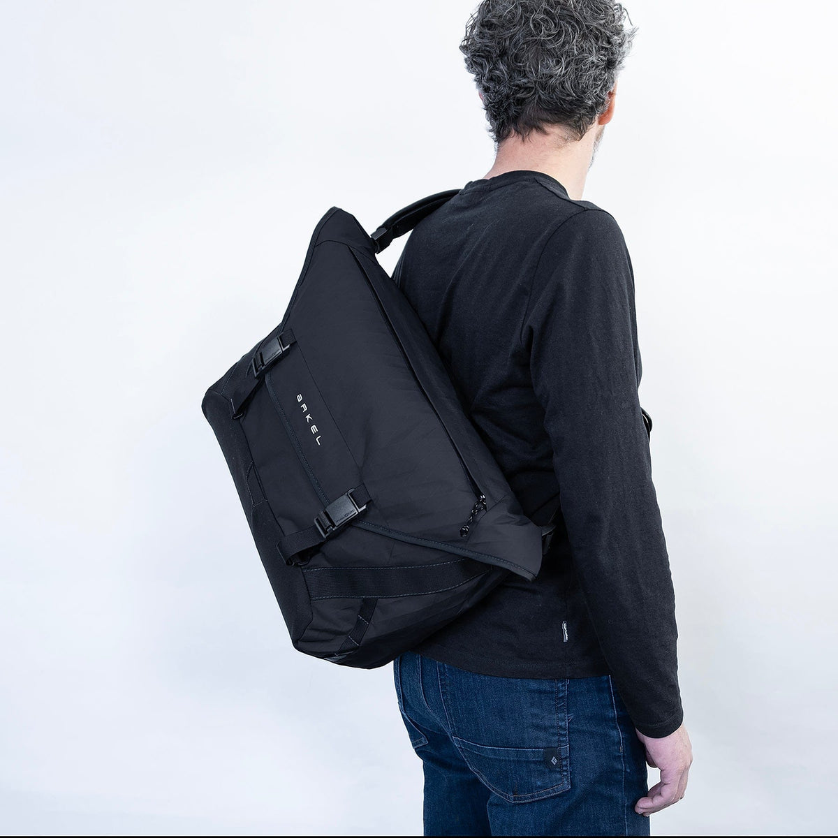 Wellington - Messenger Bag