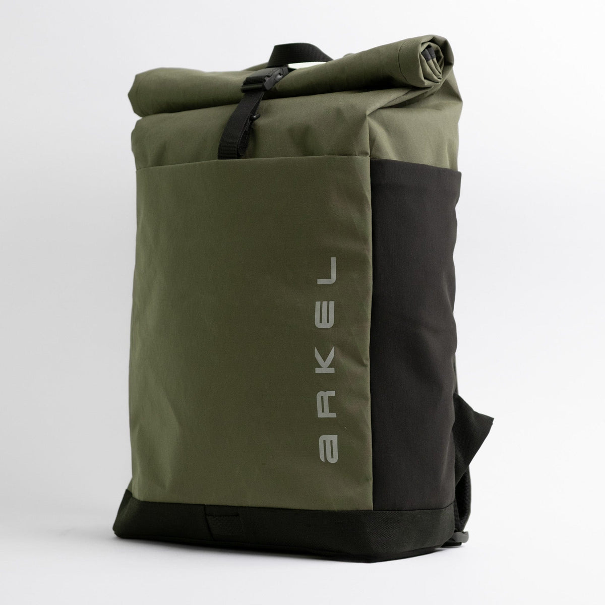 Signature D- Commuting Waterproof Backpack