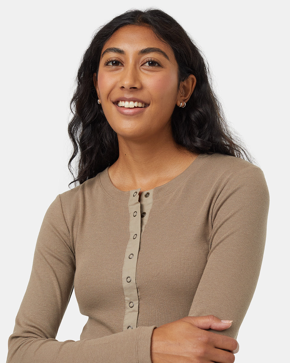 Tentree Women's Rib Snap Placket Henley