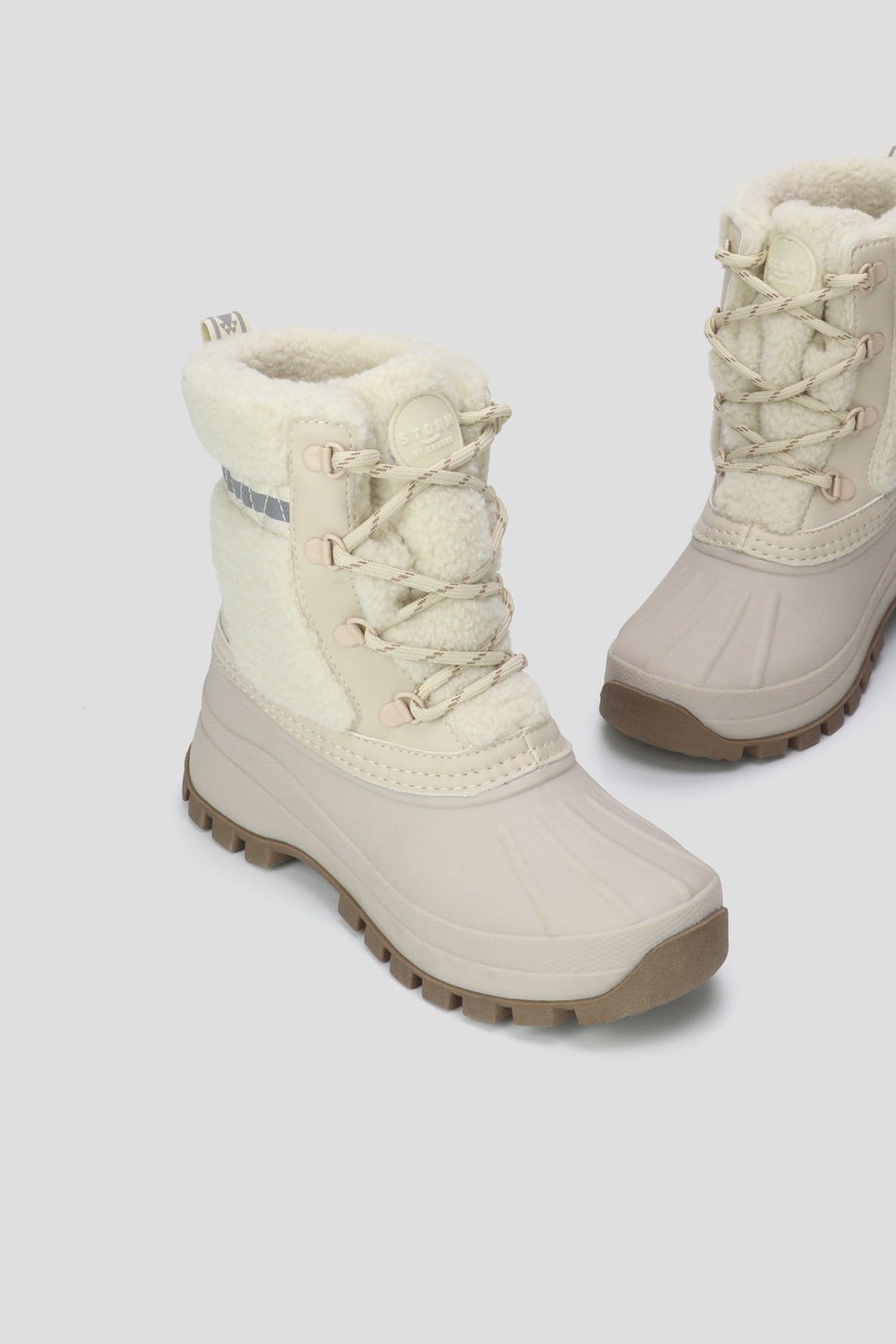 Cougar Women Fernie Bootie Chalk