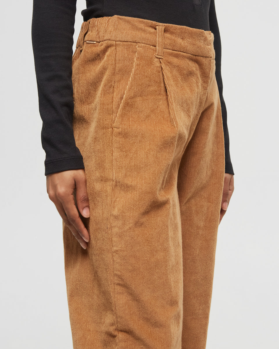 Tentree Women's EcoStretch Corduroy Straight Leg Pant