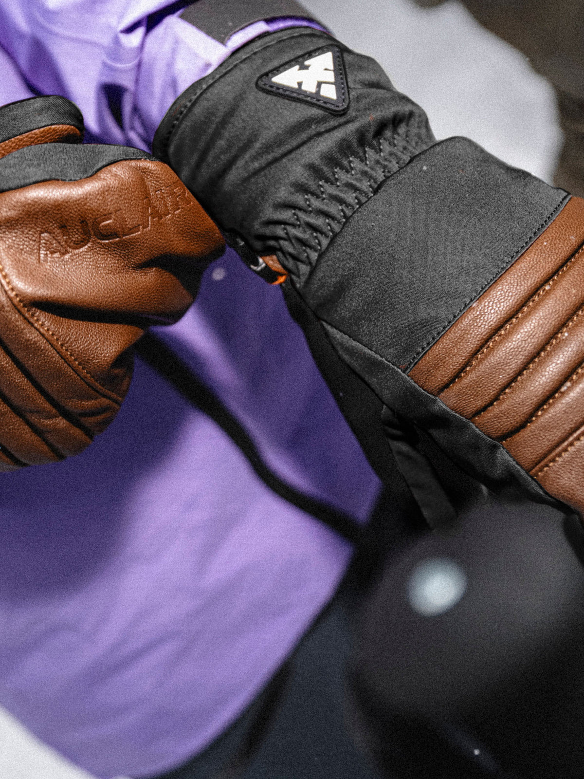 Auclair Women's Igloo GORE-TEX® Active Mitts Igloo GORE-TEX® Active Mitts