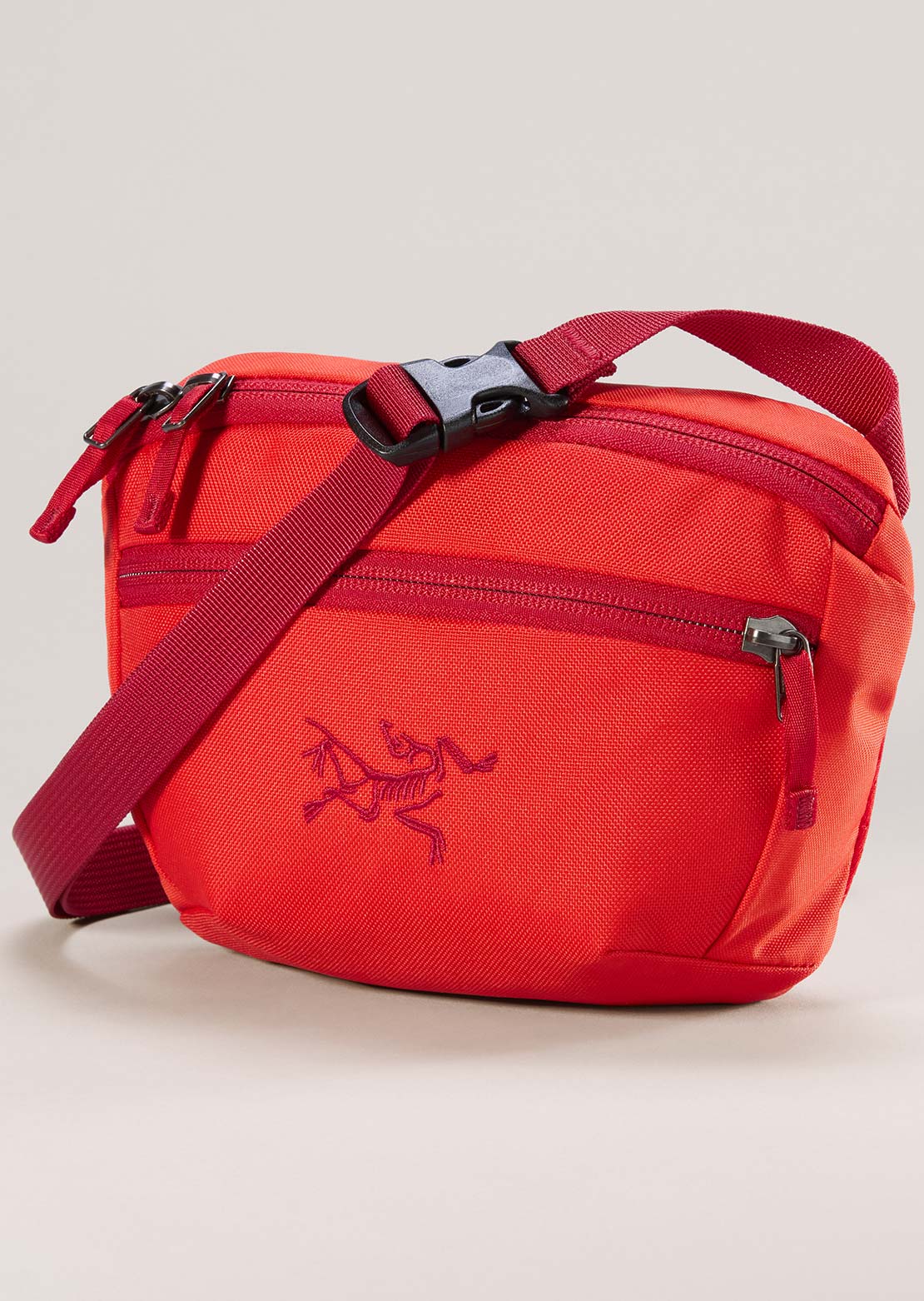Arc'teryx Mantis 1 Waist Pack Dynasty Carmine