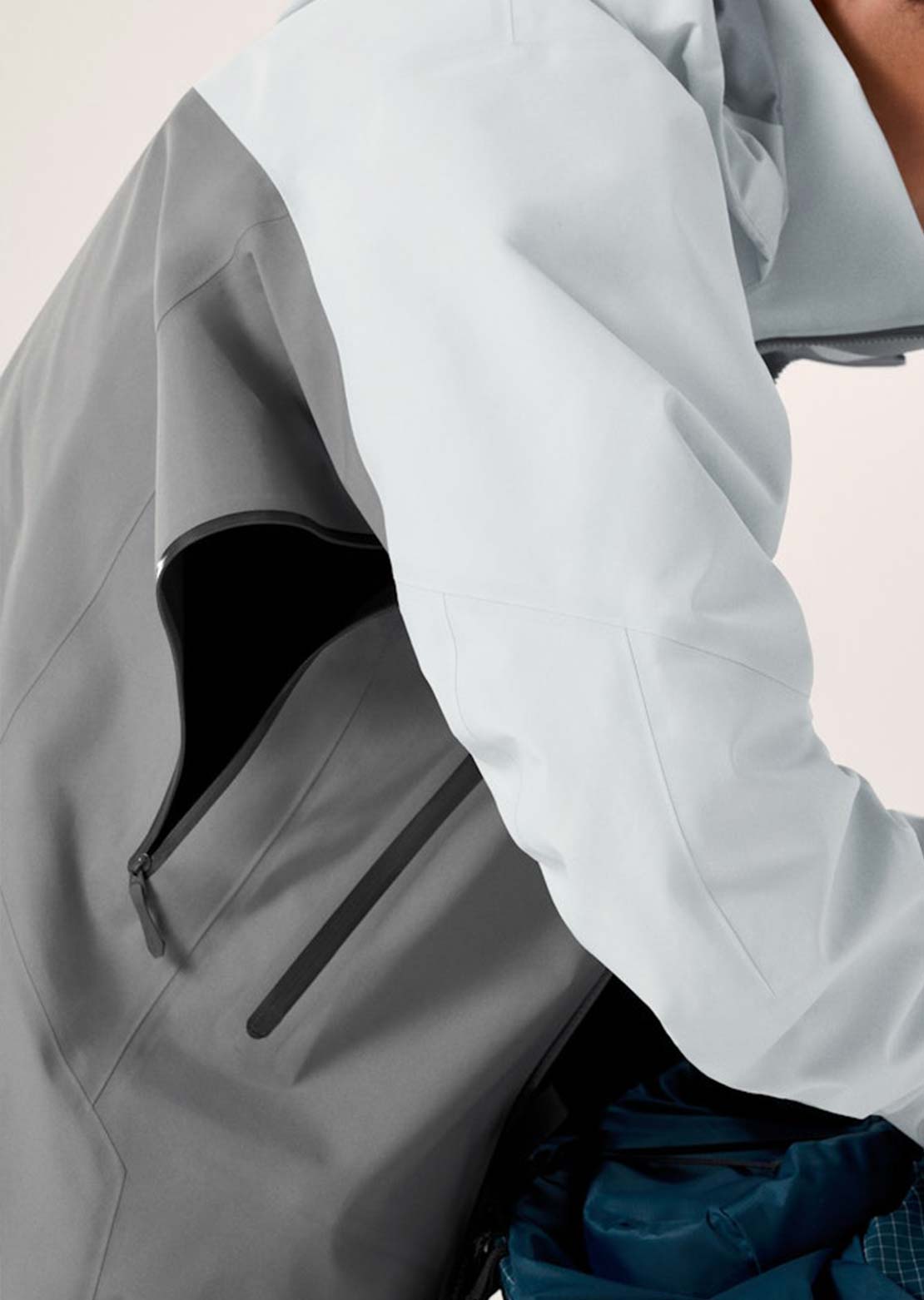Arc'teryx Men's Beta AR Jacket Solitude Void