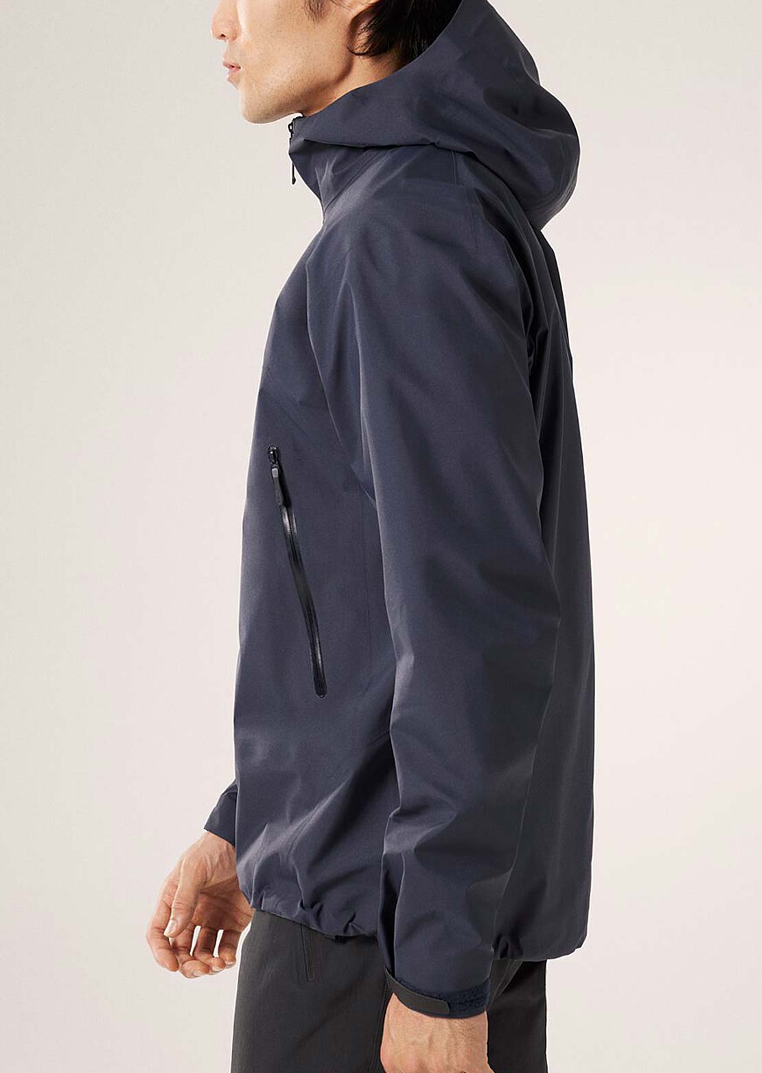 Arc&#39;teryx Men&#39;s Beta Hardshell Jacket Black Sapphire