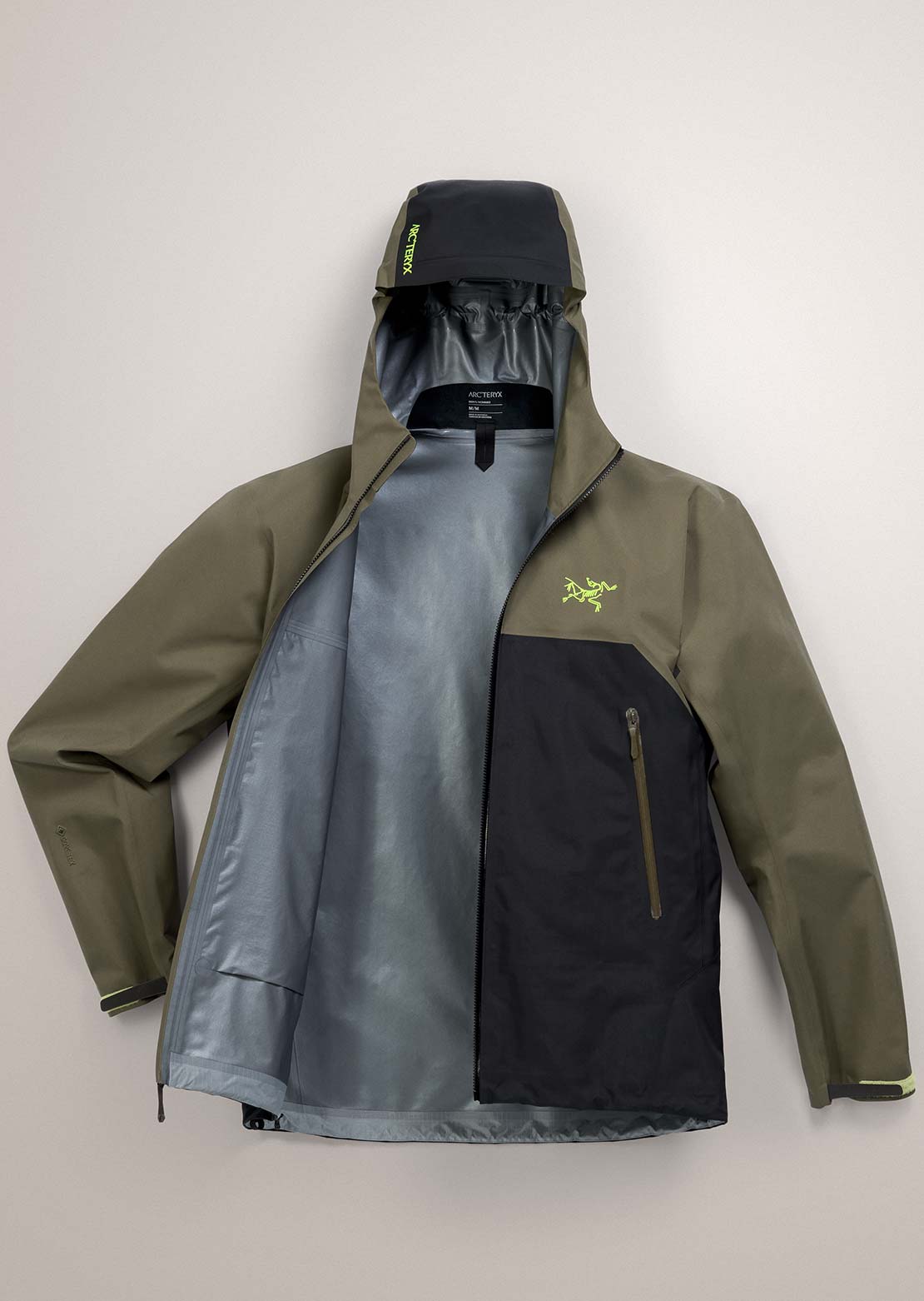 Arc'teryx Men's Beta Jacket Spotlight