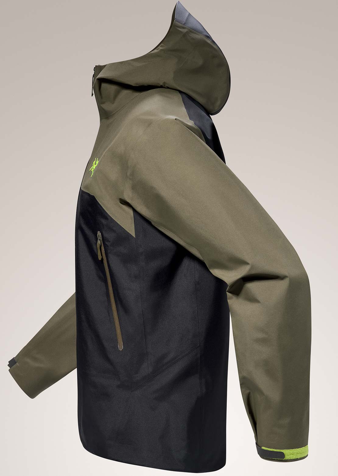 Arc'teryx Men's Beta Jacket Spotlight