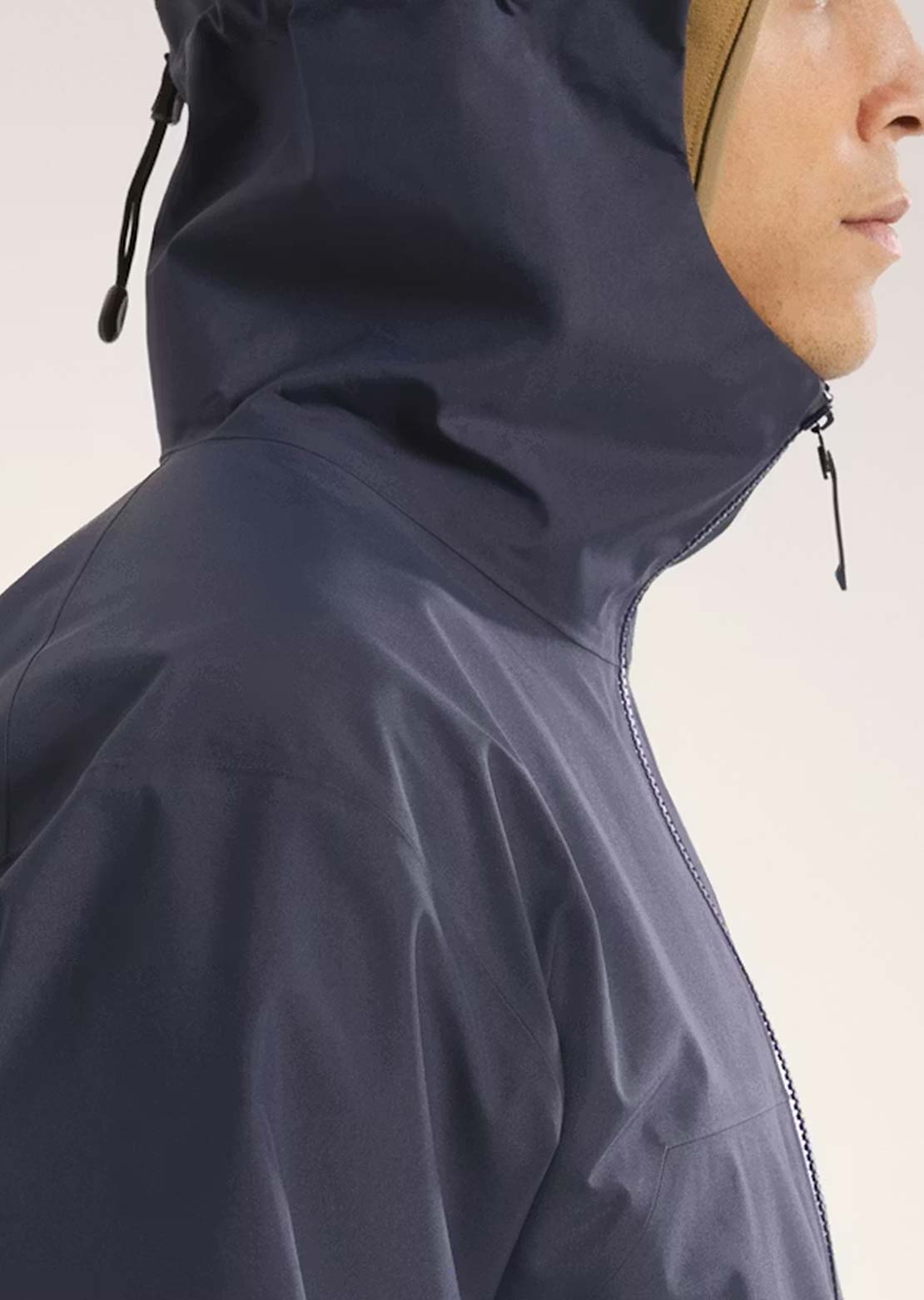 Arc'teryx Men's Beta Jacket Black Saphire