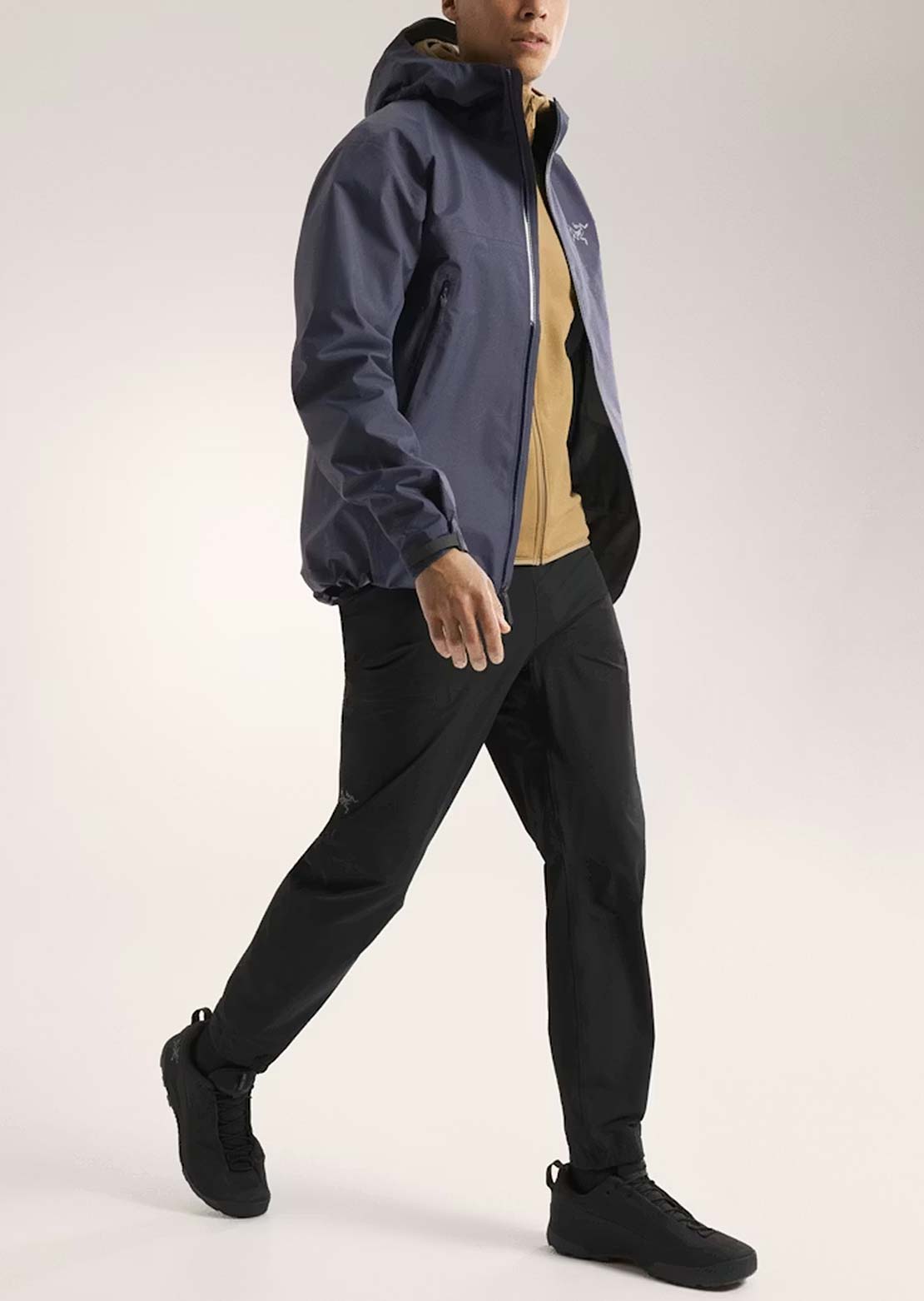 Arc'teryx Men's Beta Jacket Black Saphire