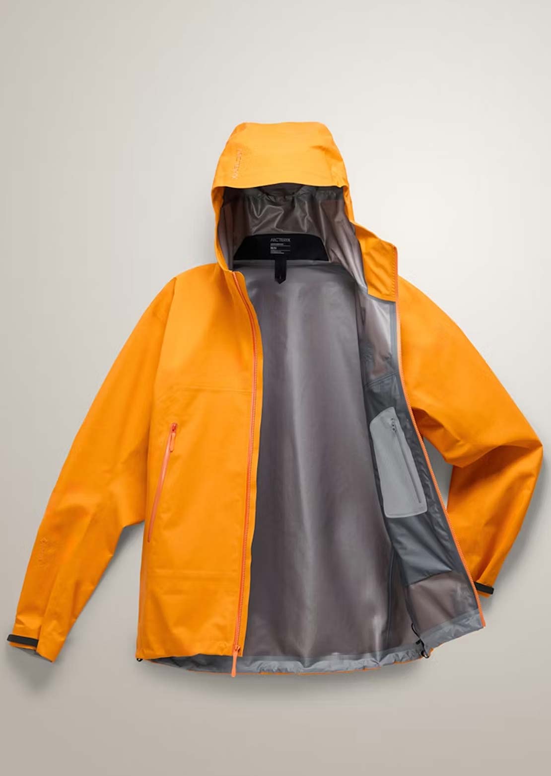 Arc'teryx Men's Beta Jacket Blaze