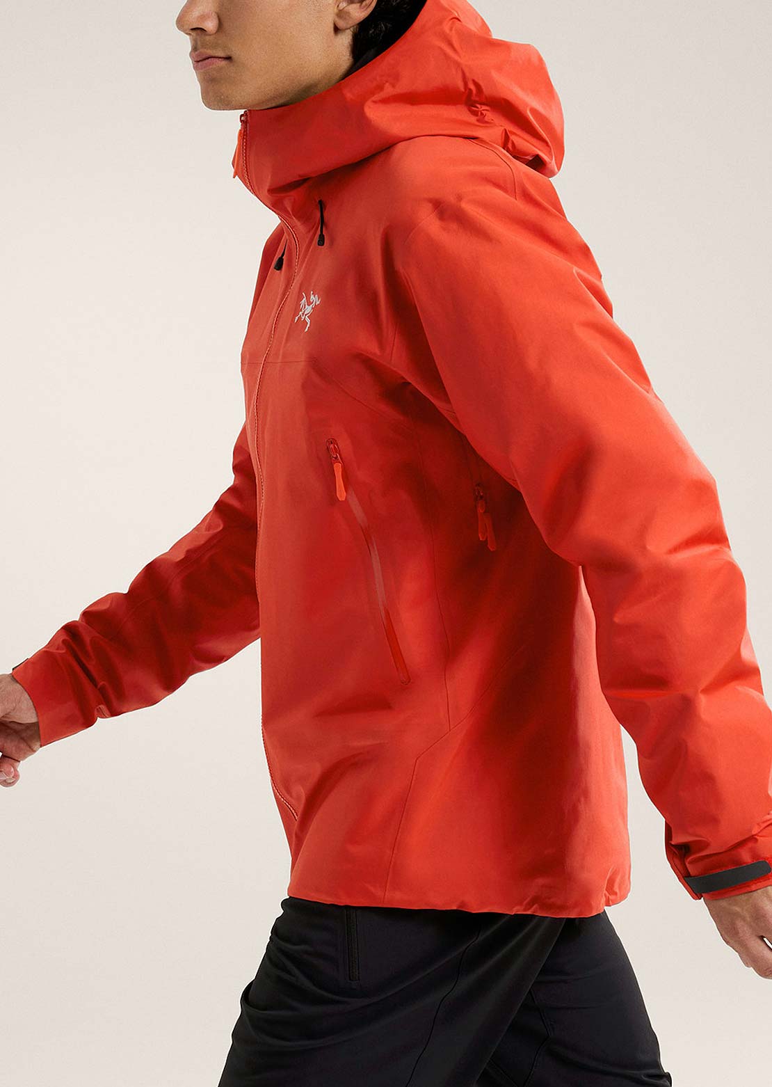 Arc'teryx Men's Beta SL Jacket - PRFO Sports