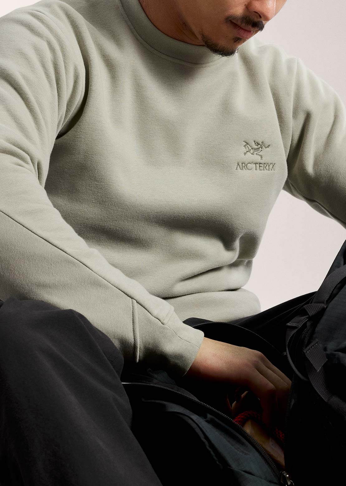 Arc'teryx Men's Emblem Fleece Crewneck Pullover Habitat