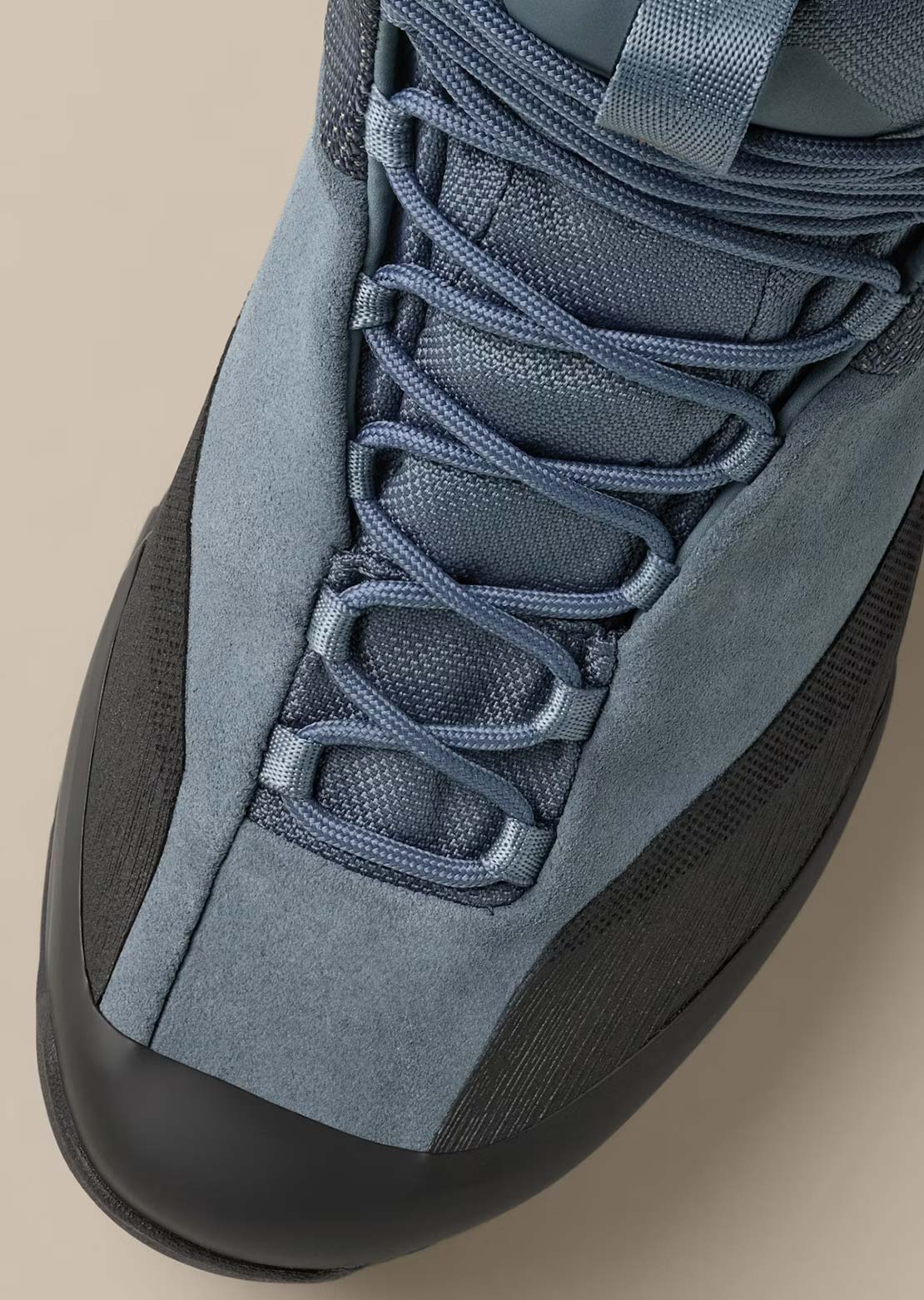 Arc'teryx Men's Konseal Trek Hiking Boots