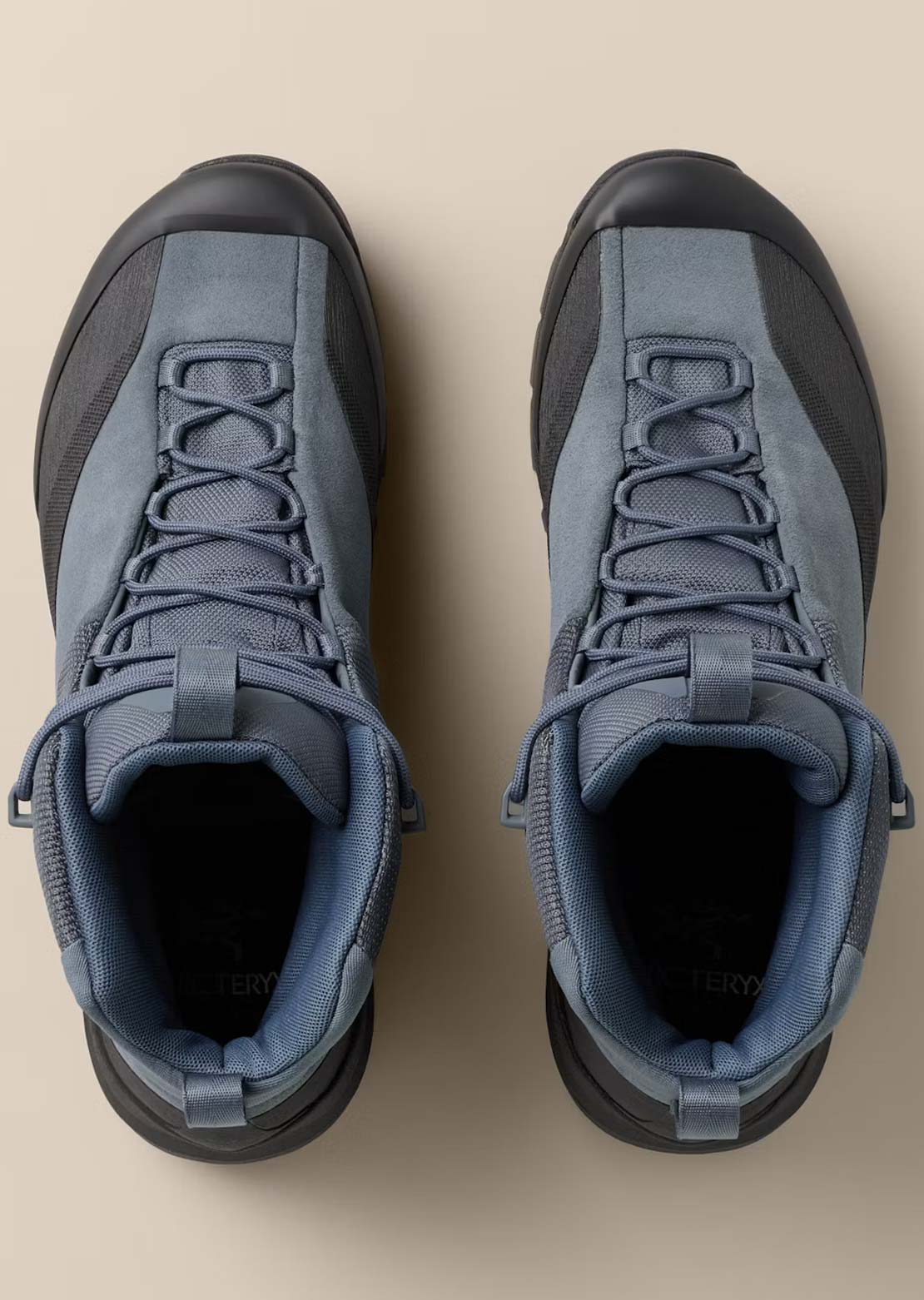 Arc'teryx Men's Konseal Trek Hiking Boots