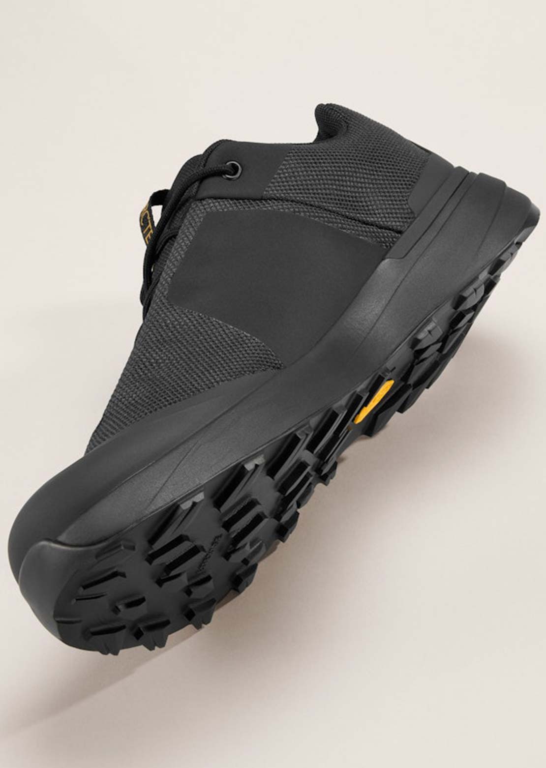Arc'teryx Men's Kopec GTX Shoes Black/Yukon