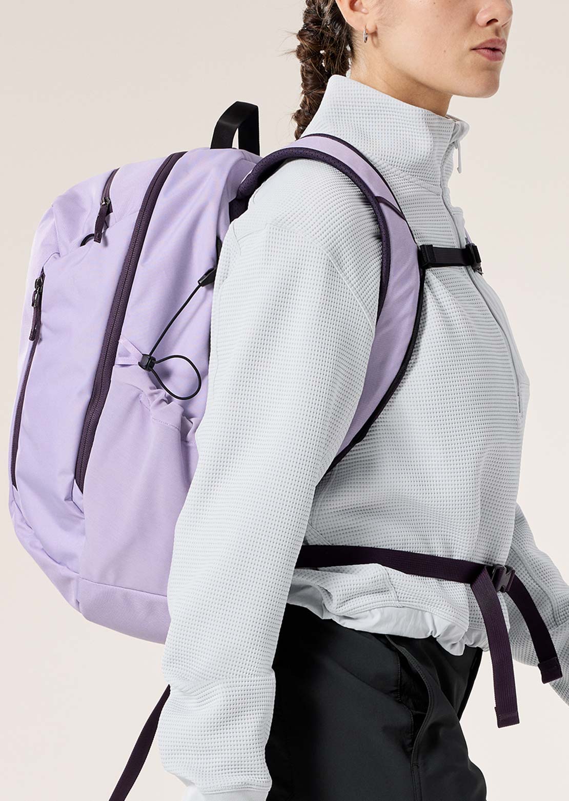 Arc'teryx Unisex Mantis 26 Backpack Mallow Moondrop