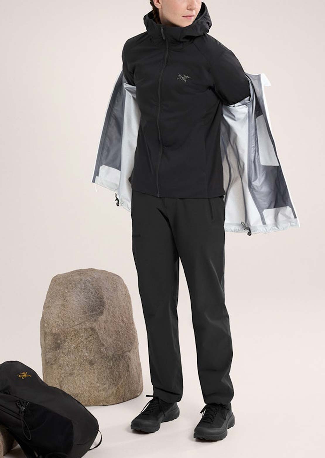Arc'teryx Women's Atom Hood Jacket Black