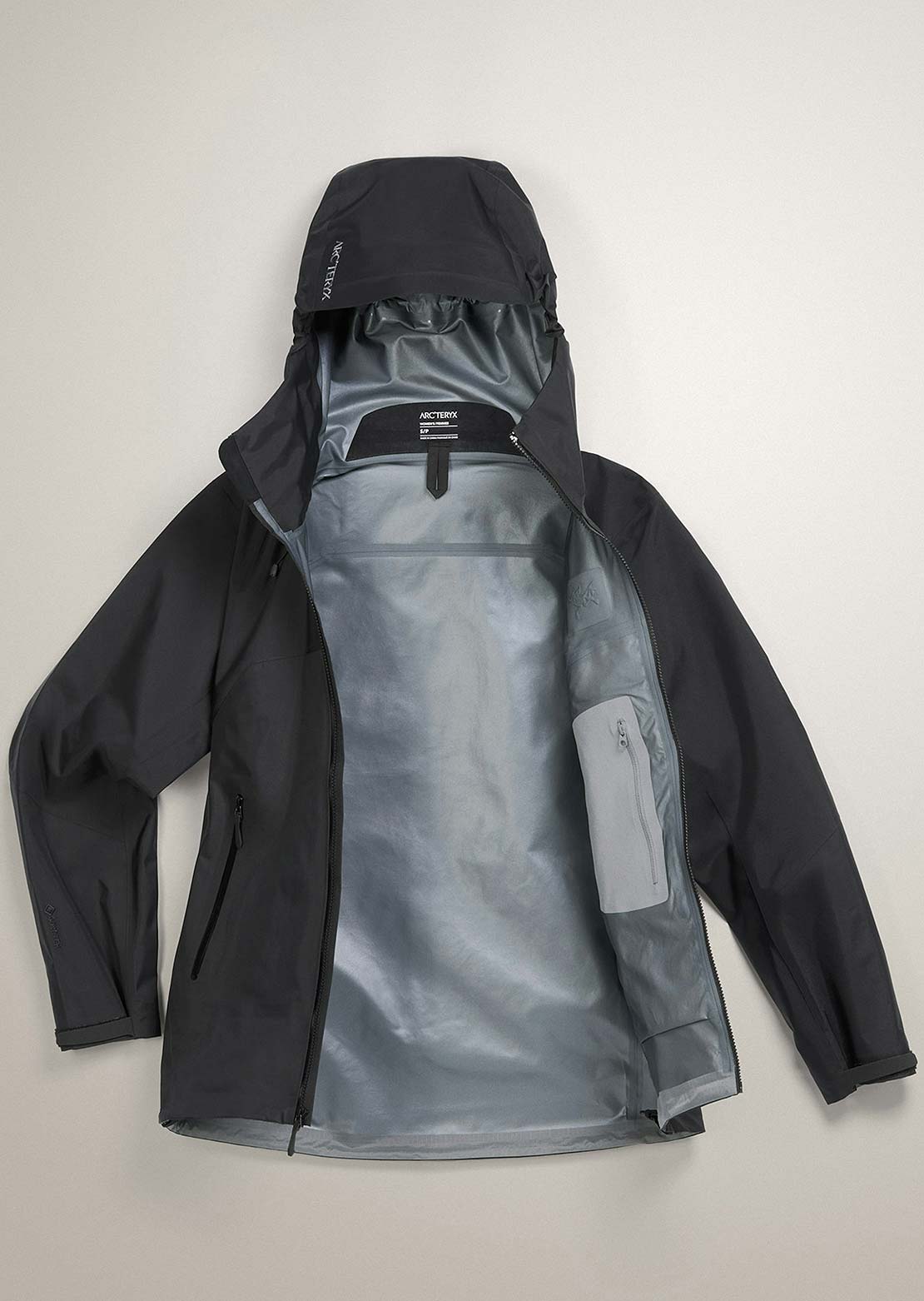 Arc&#39;teryx Women&#39;s Beta SL Jacket Black