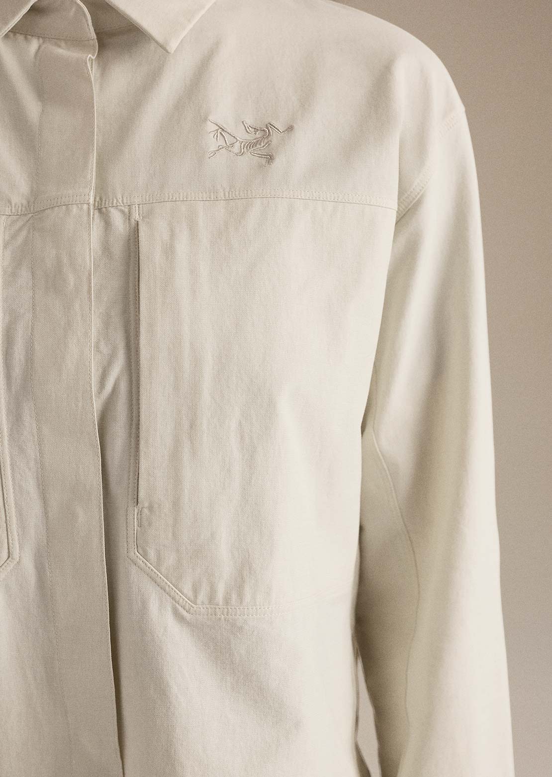 Arc'teryx Women's Clarkia SL Cotton Overshirt Jacket Sea Salt