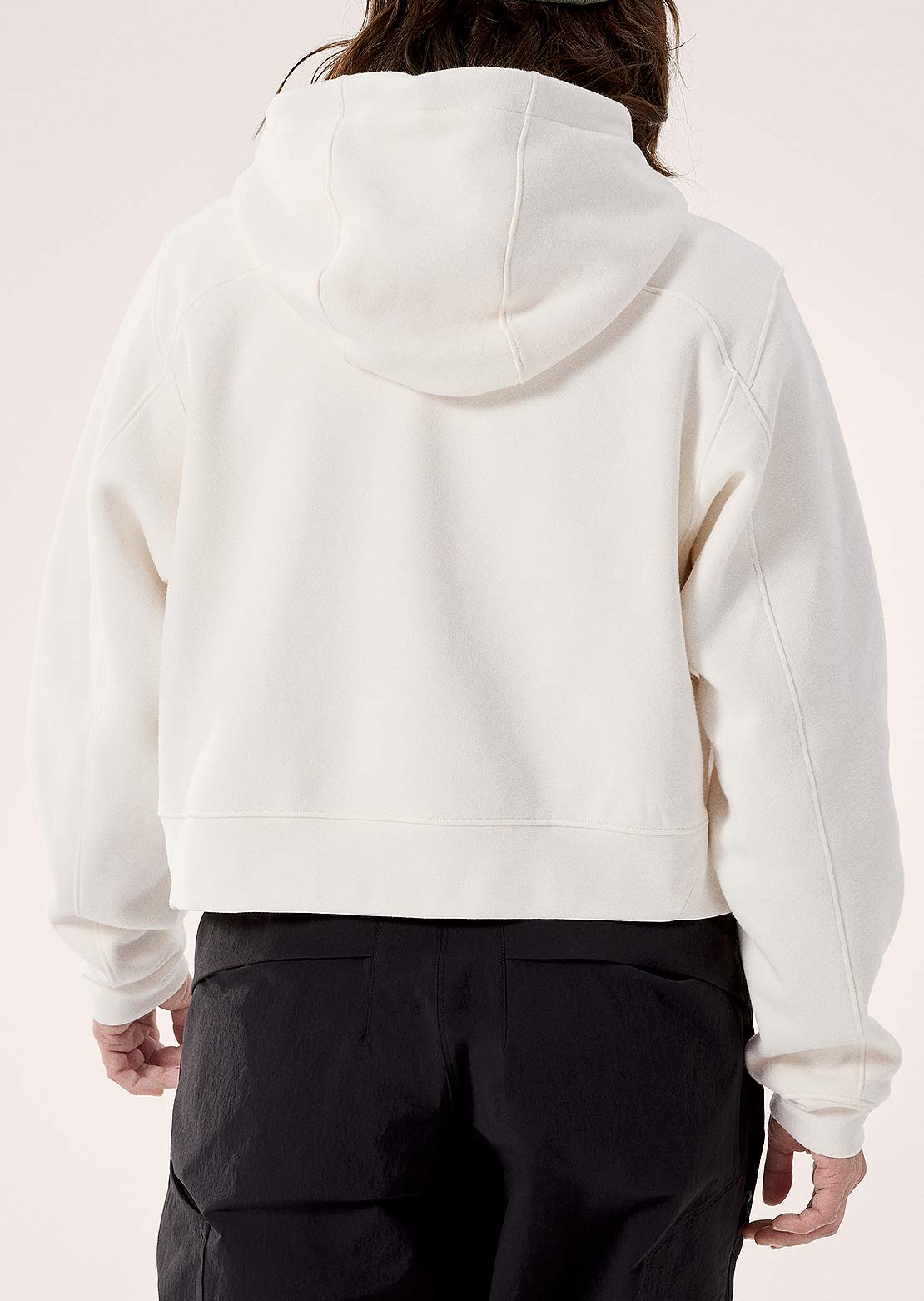 Arc'teryx Women's Emblem Fleece Full Zip Crop Hood Artic Silk