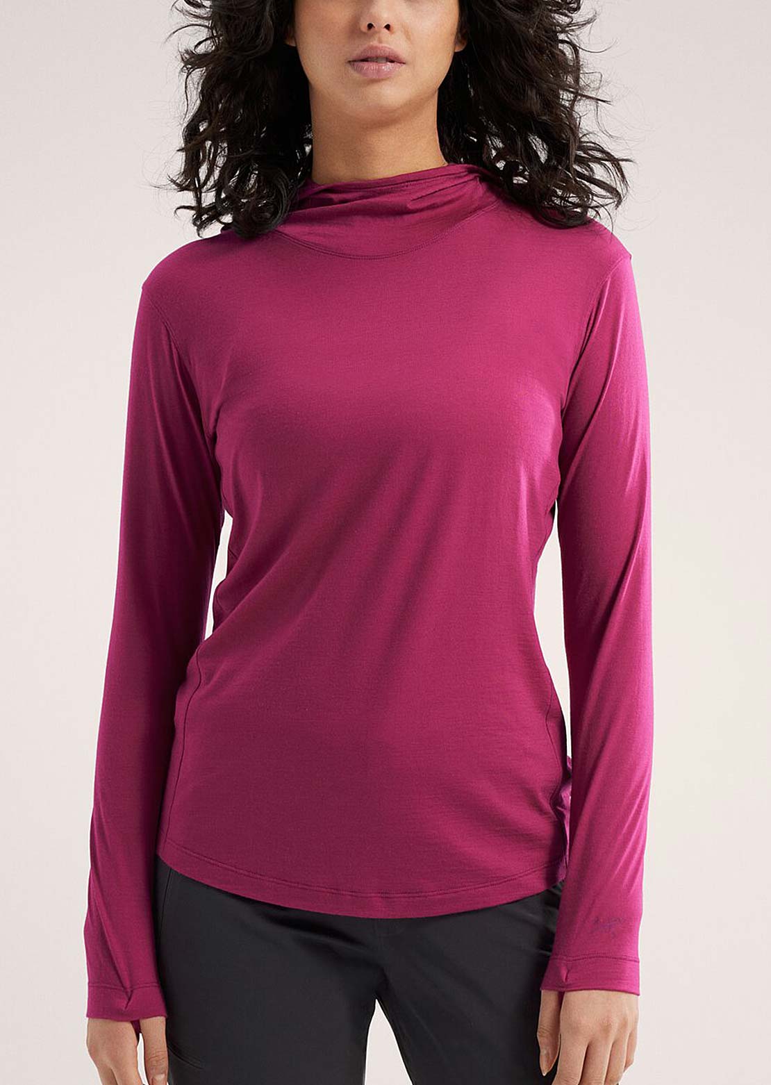 Arc&#39;teryx Women&#39;s Lana Merino Wool Hood Amaranthus