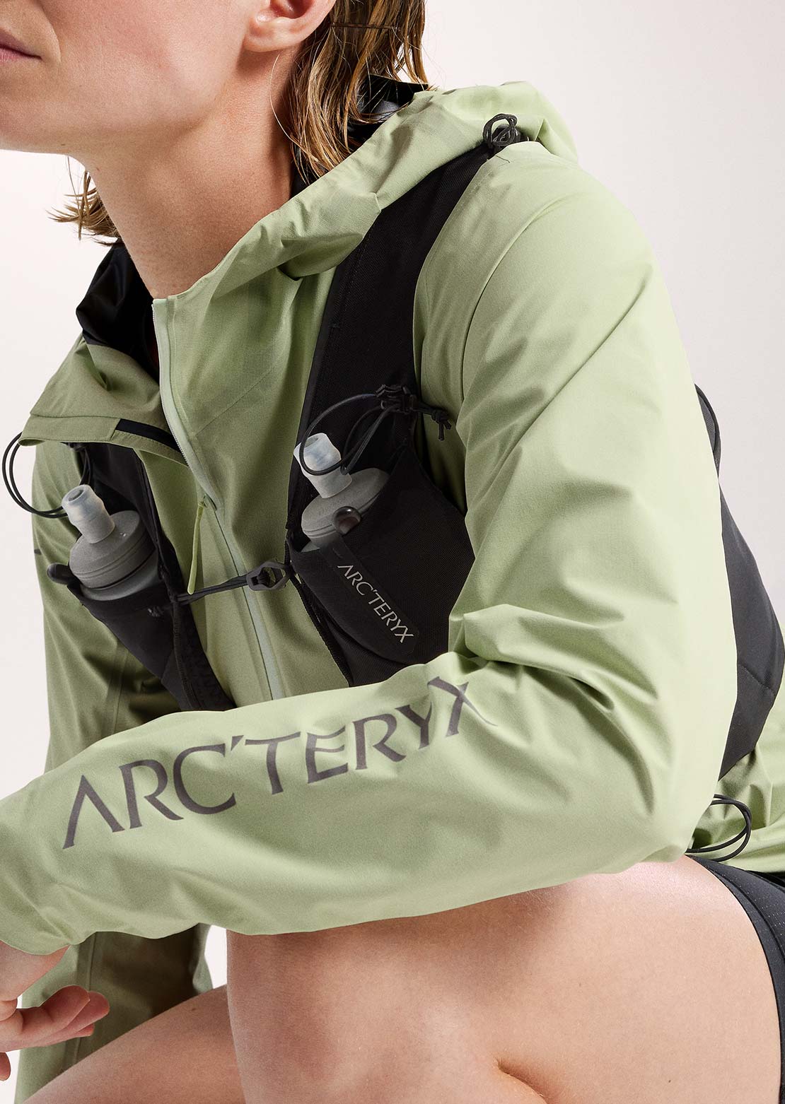 Arc'teryx Women's Norvan Jacket Dark Sincha