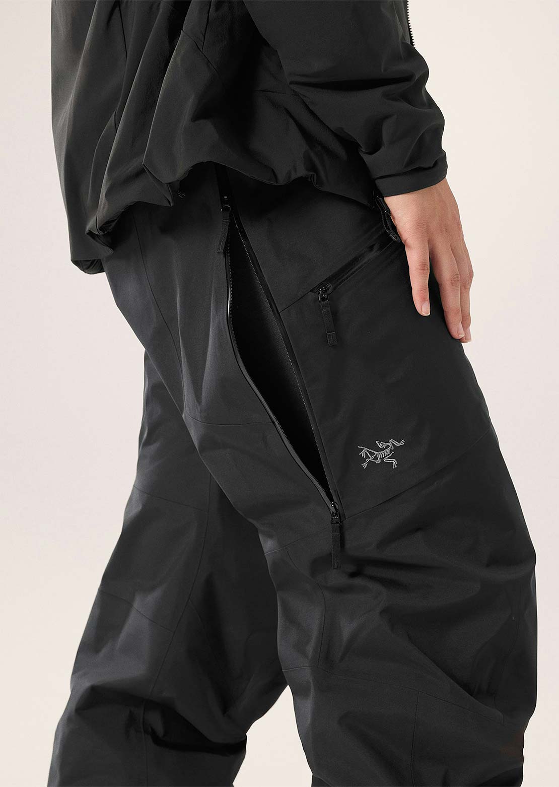 Arc'teryx Women's Sentinel Regular Bib Pants Black