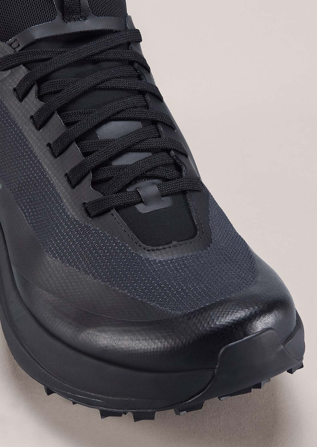 Arc'teryx Women's Sylan GTX Shoes Black/Black