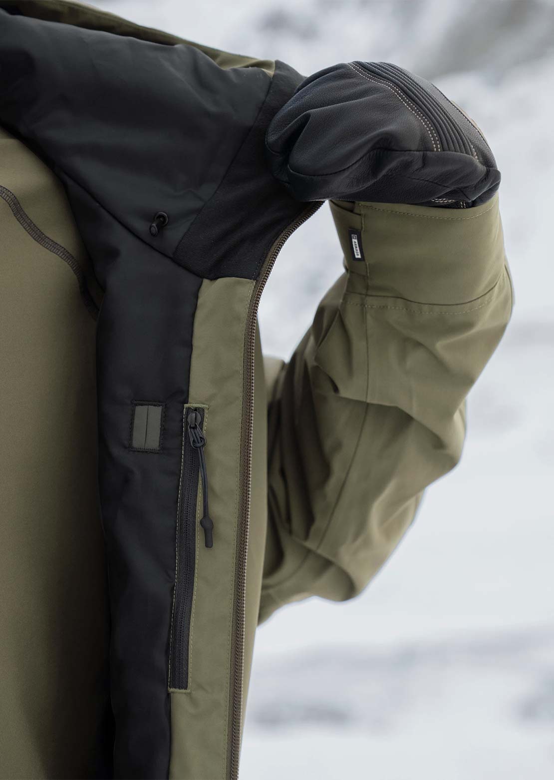 Armada Men's Reedy 2L Insulated Jacket Olive