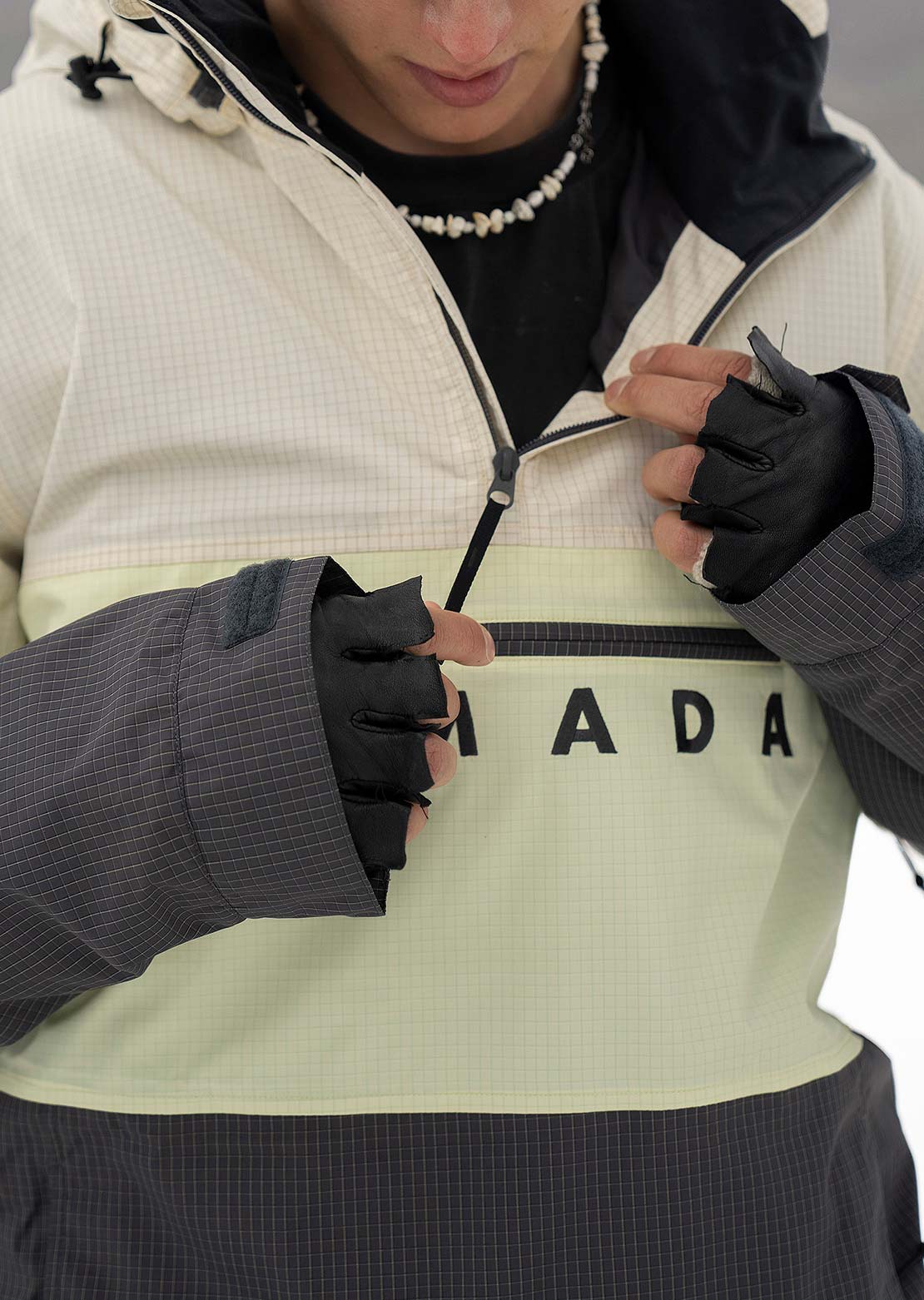 Armada Men&#39;s Salisbury 2L Anorak Jacket Cream/Anthracite