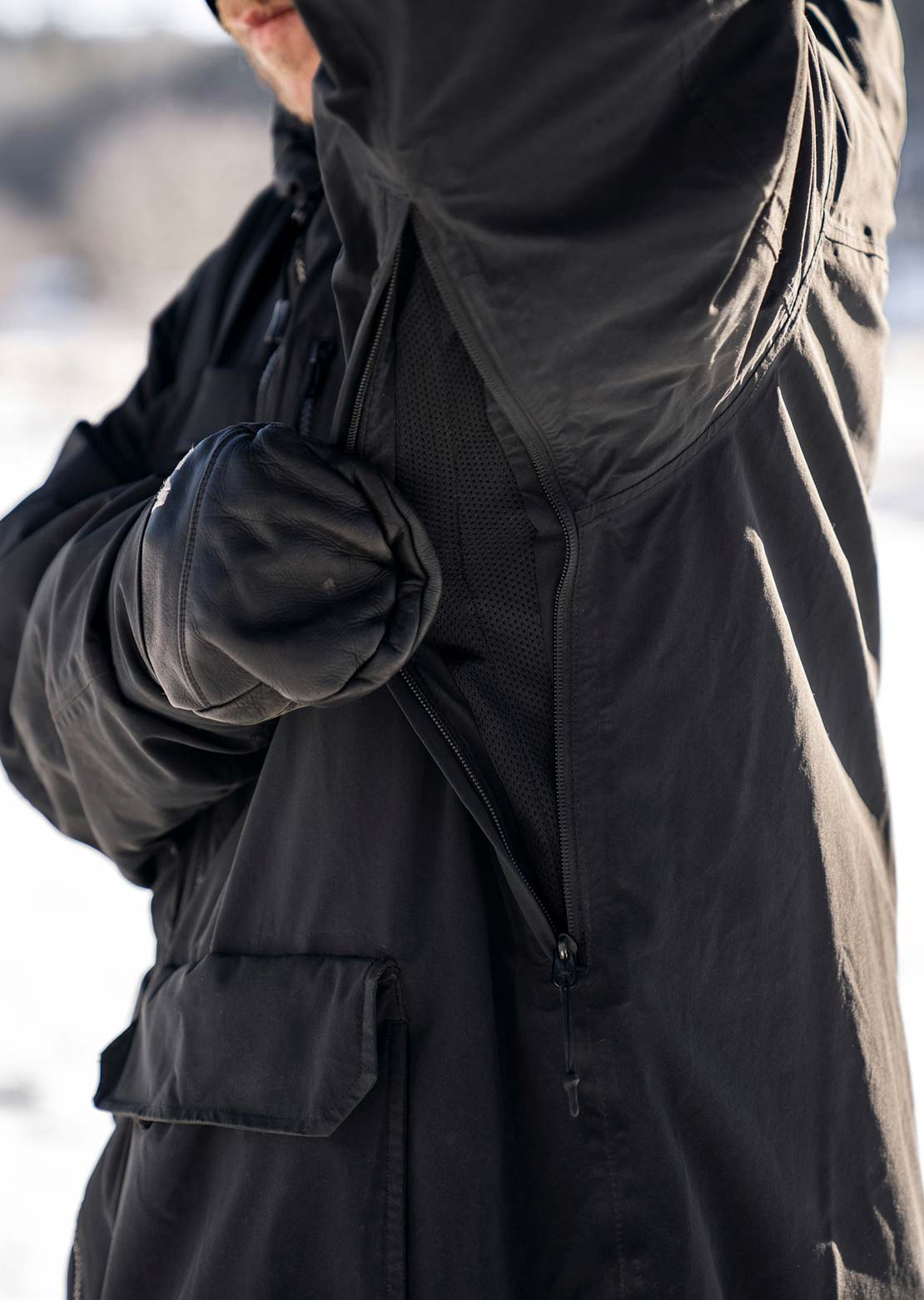 Armada Men's Utility 2L Insulated Jacket Black