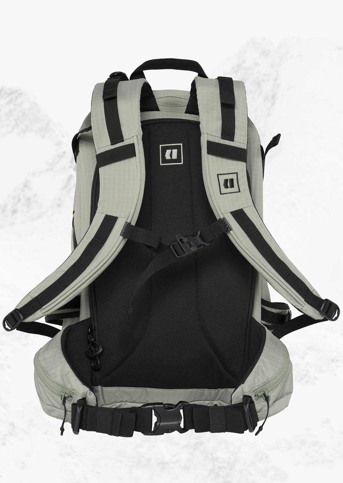 Armada Unisex Devo 32L Backpack