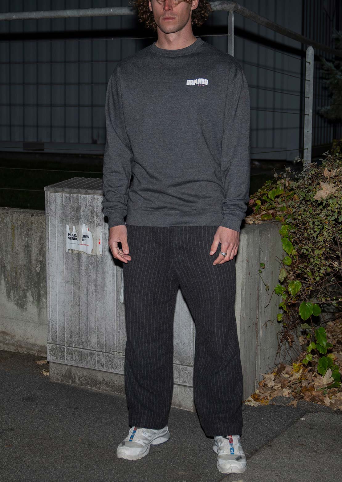 Armada Unisex Overton Crew Longsleeve Black Charcoal/Ski Beach