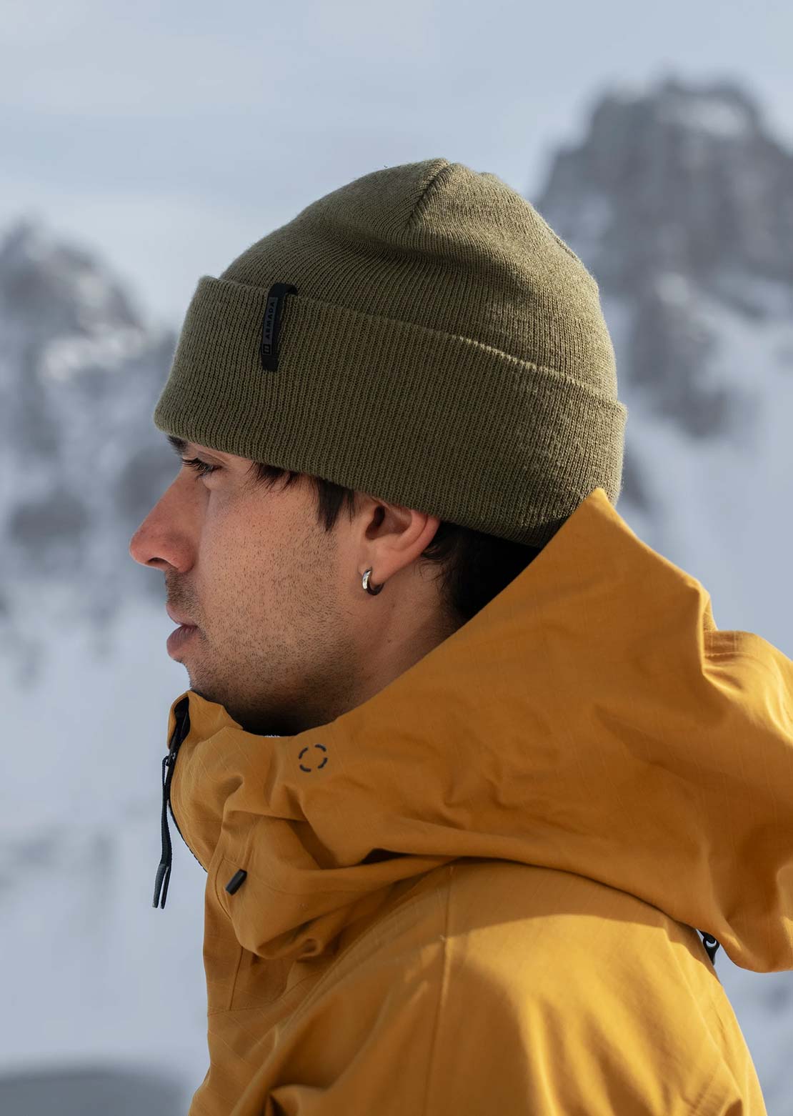 Armada Unisex Staple Beanie Olive Black