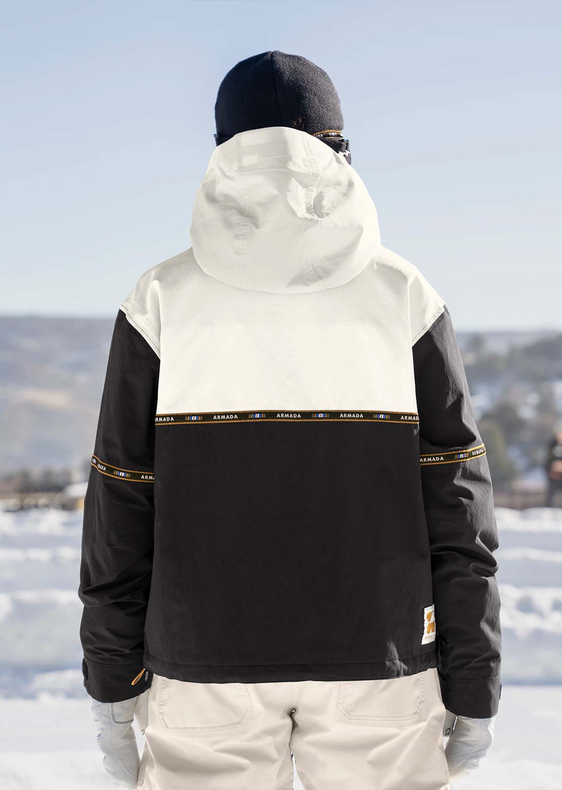 Armada Women's Madaket 2L Insulated Anorak Golden Brown
