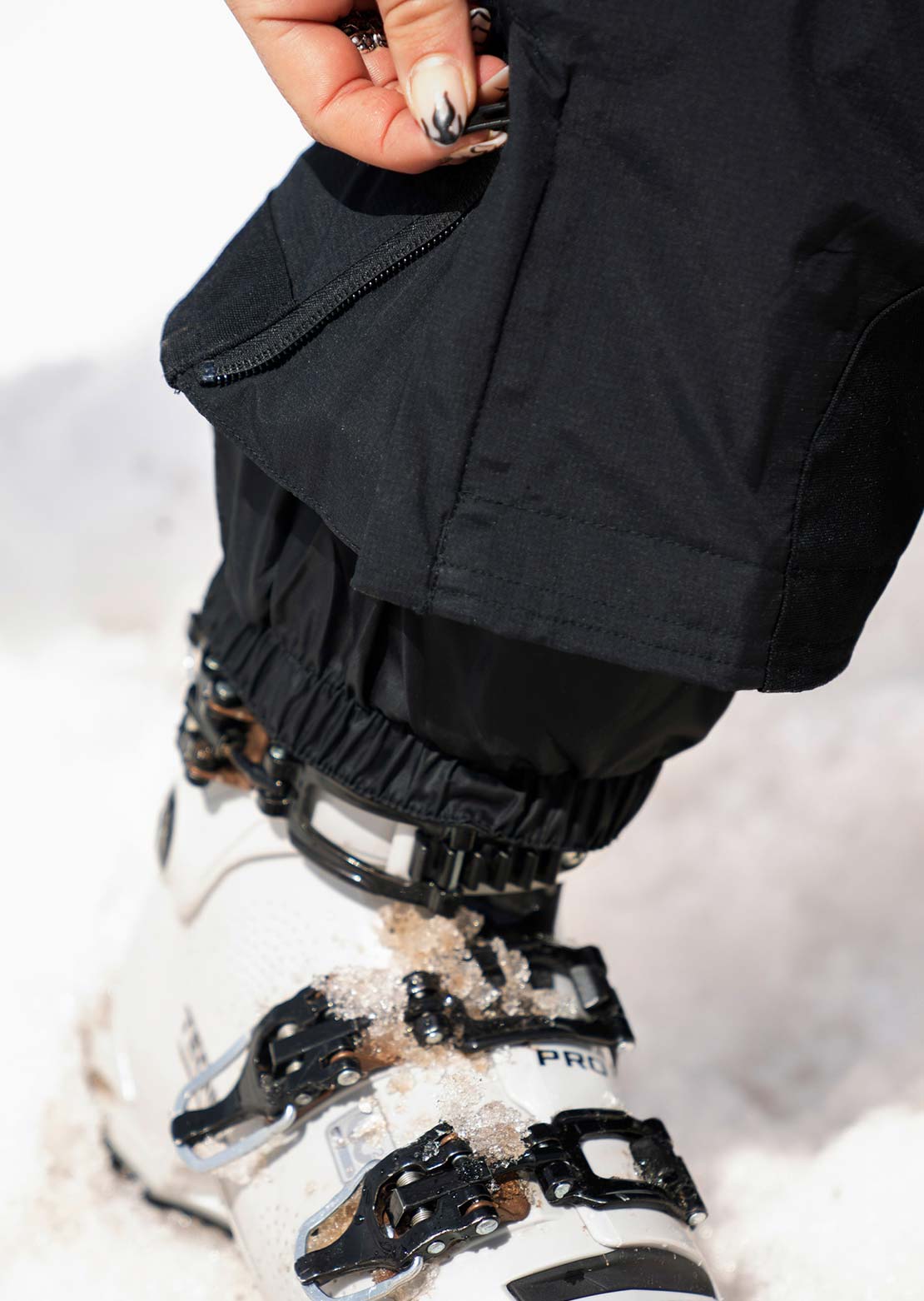 Pantaloni Da Sci Donna Gonso Resi 2 - Impermeabili, Termici, Con Protezione MTEX 10.000 E MTHERM, Neri, Taglia 24