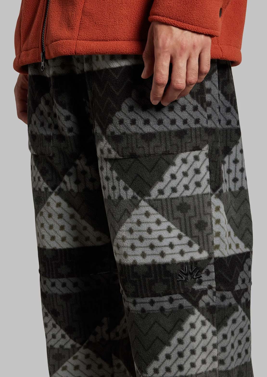 Autumn Men's Bask Pants Triangle