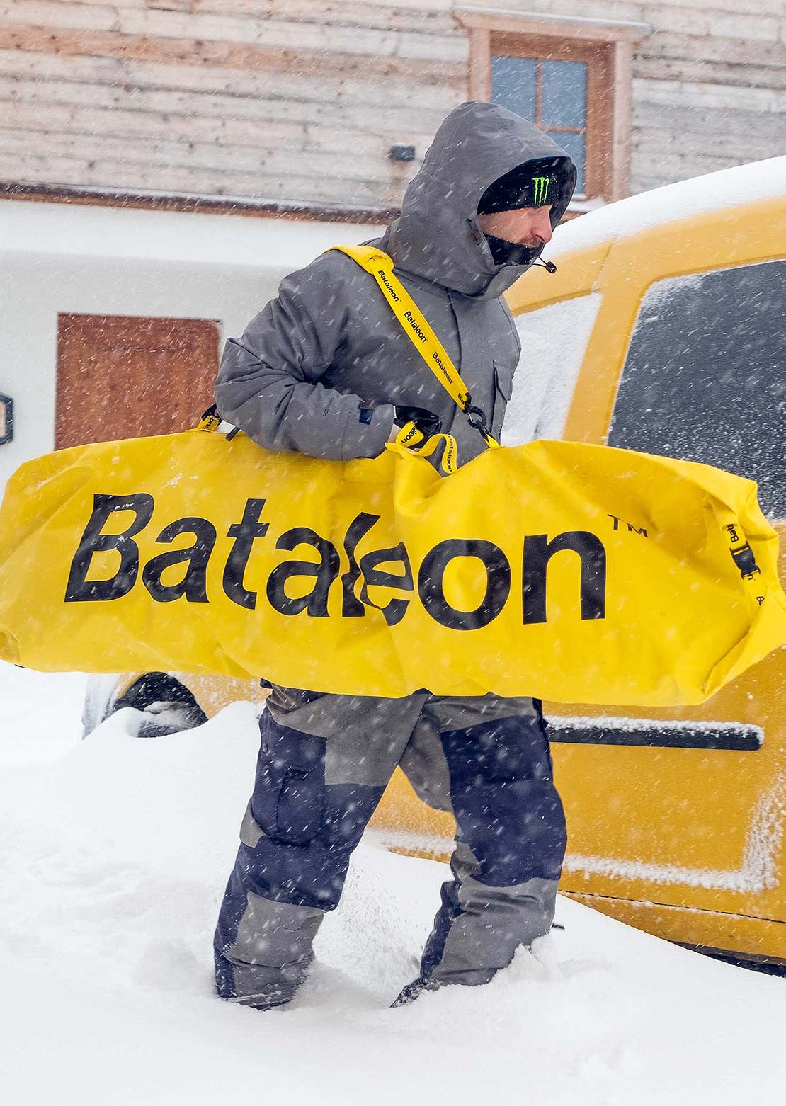 Bataleon Getaway Rollup Snowboard Bag Yellow