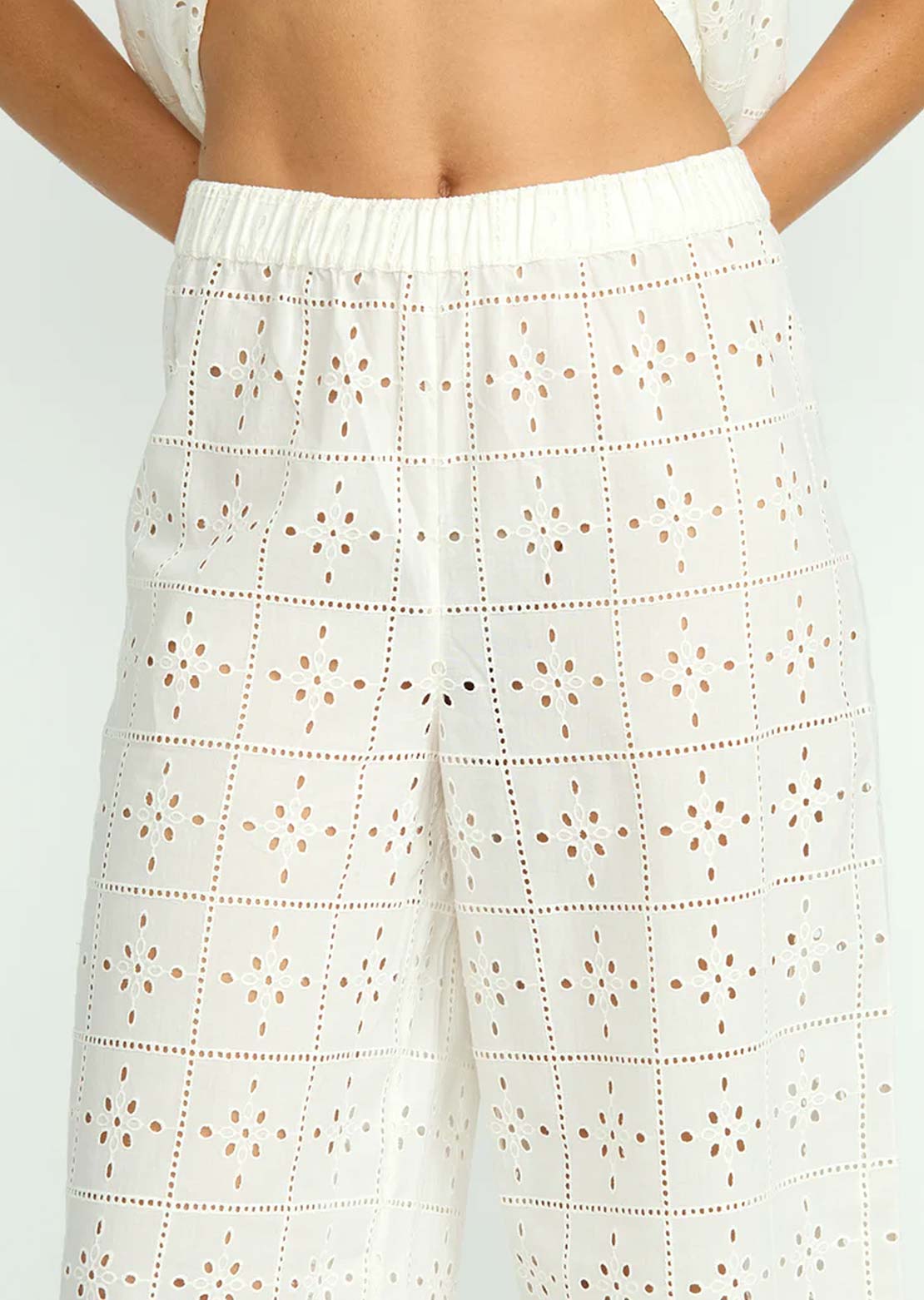 Billabong Women's Eyelet Crush Elastic Pants Salt Crystal