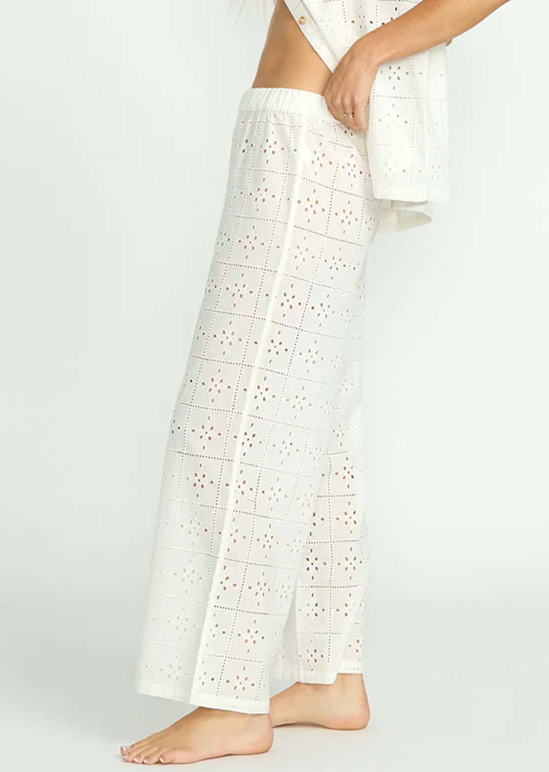 Billabong Women's Eyelet Crush Elastic Pants Salt Crystal