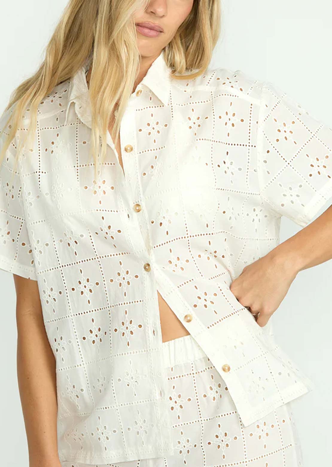 Billabong Women's Eyelet Crush Woven Cover Up Top Stencil Wash