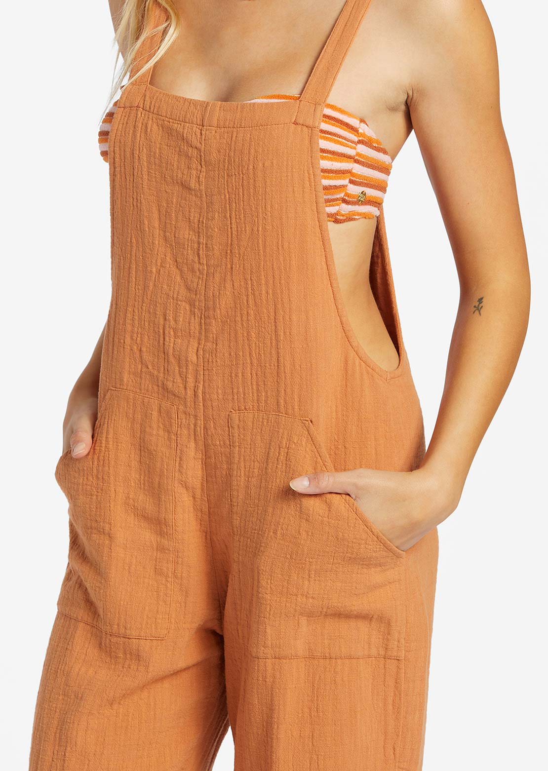 Billabong Women&#39;s Pacific Time Jumpsuit Toffee