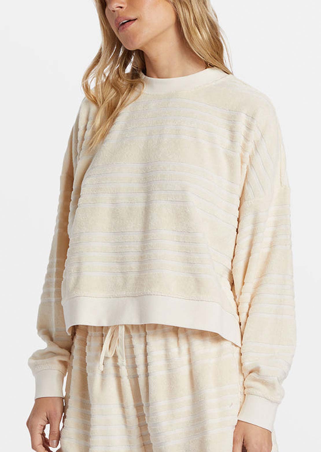 Billabong Women's Tempo Crew Fleece White Cap